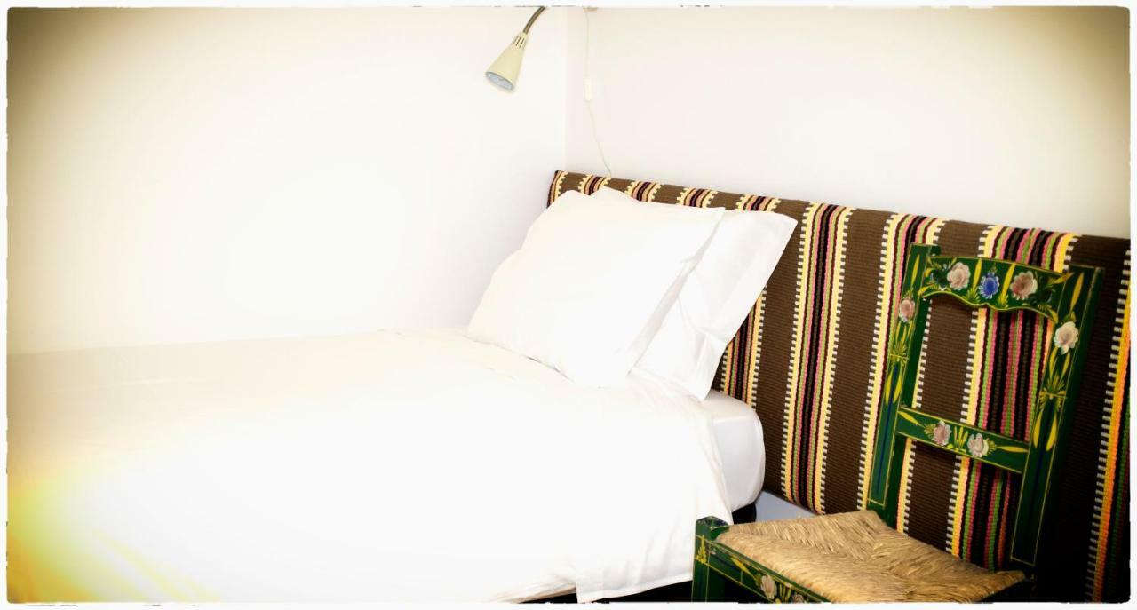 Casa Vitoria Guest House เอโวรา ภายนอก รูปภาพ
