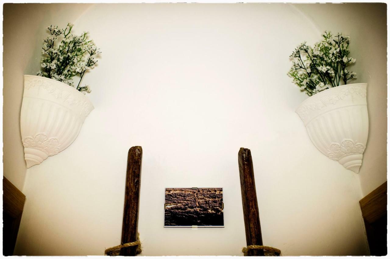 Casa Vitoria Guest House เอโวรา ภายนอก รูปภาพ