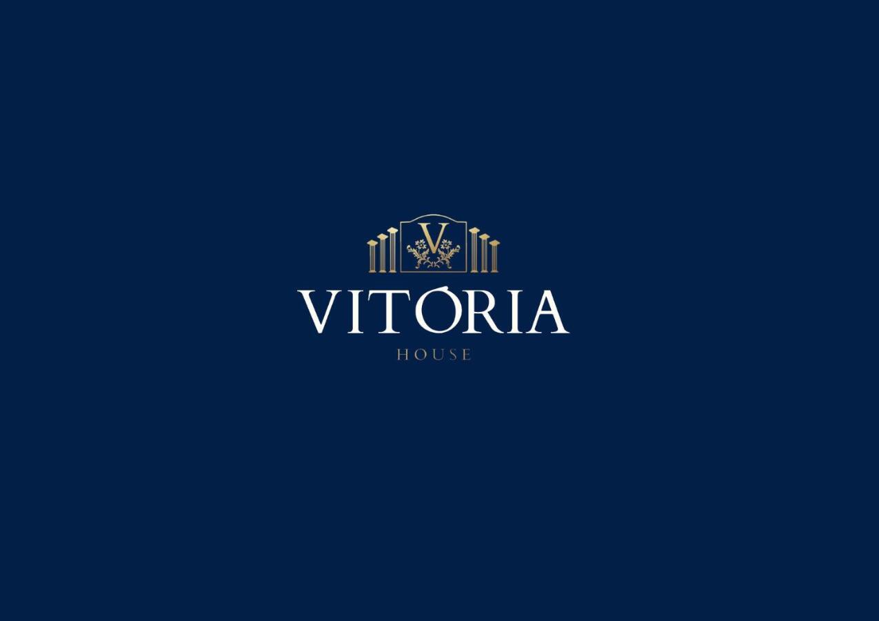 Casa Vitoria Guest House เอโวรา ภายนอก รูปภาพ